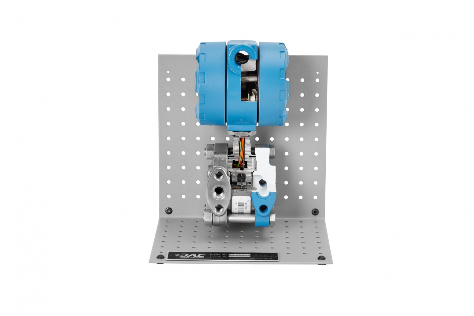 DAC Worldwide’s Differential Pressure Transmitter Cutaway (273-820) Hands-On Industrial Training