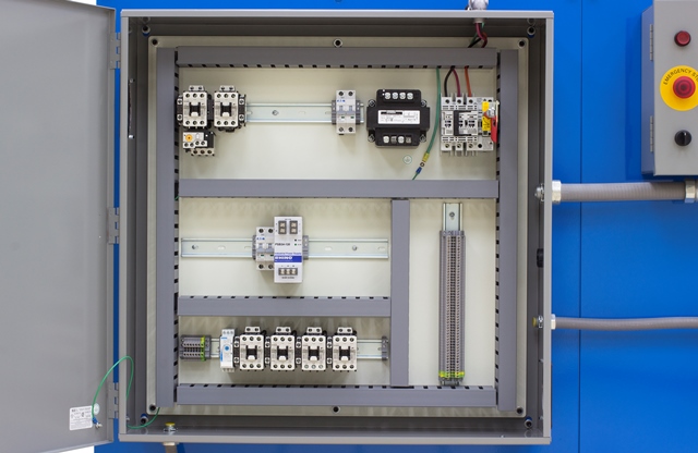 Amatrol 850-MT6B Base Model Detail Amatrol 850-MT6B Electrical Skills Trainer