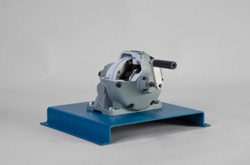 Model: 205-230 Right DAC Cutaway Trainers