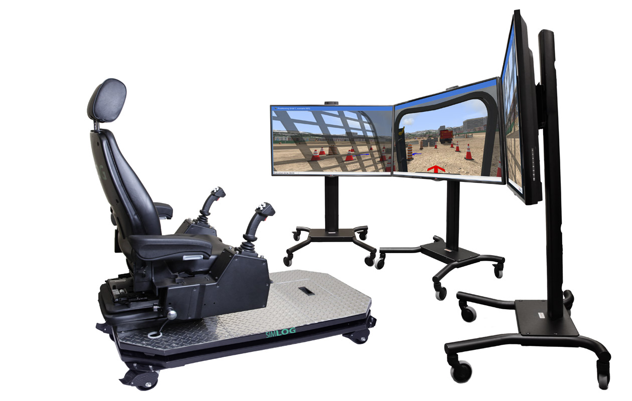 Operator Chair with 3 Displays – Panoramic Training View Skid Steer Loader simulator setup with Operator Chair and three-display panoramic configuration